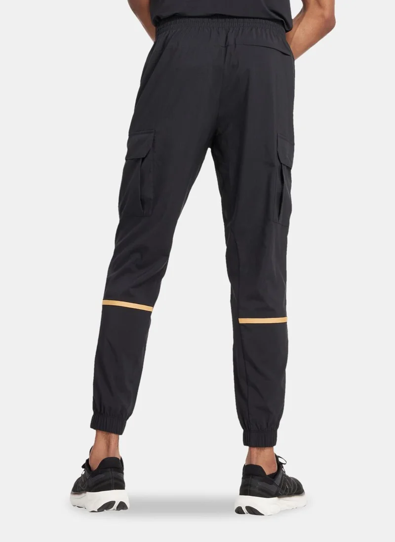 New Balance Men's Classics Cargo Joggers