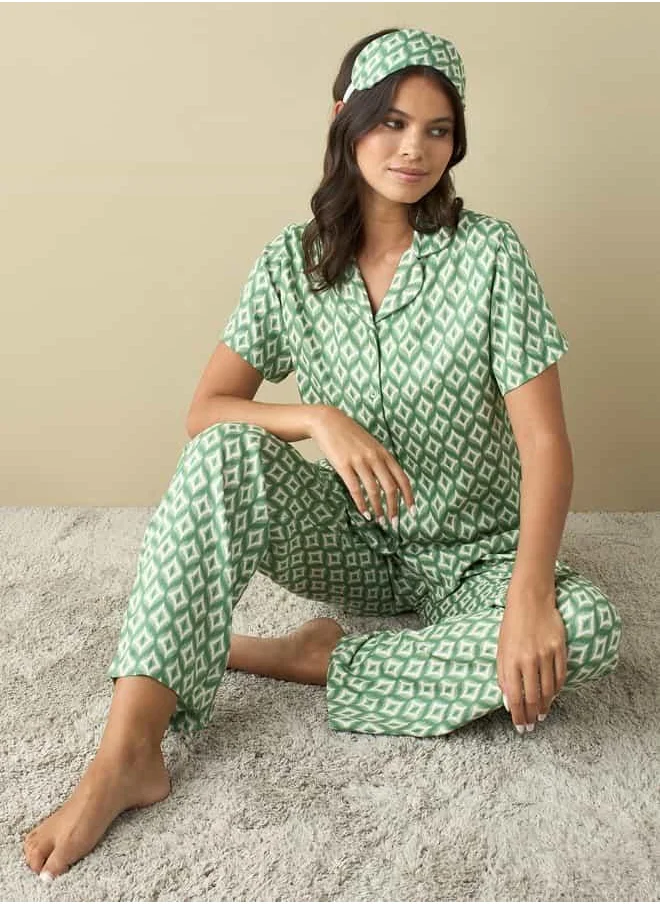FAV All-Over Print Short Sleeves Shirt with Pyjama and Eyemask