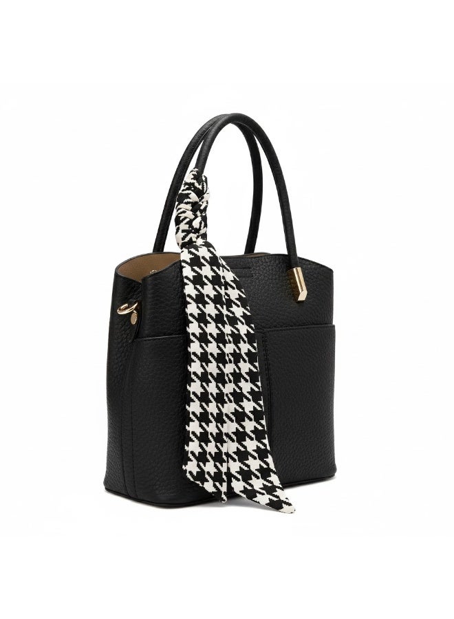 Women's multi-purpose bag – a stylish and modern handbag and shoulder bag - Image 3