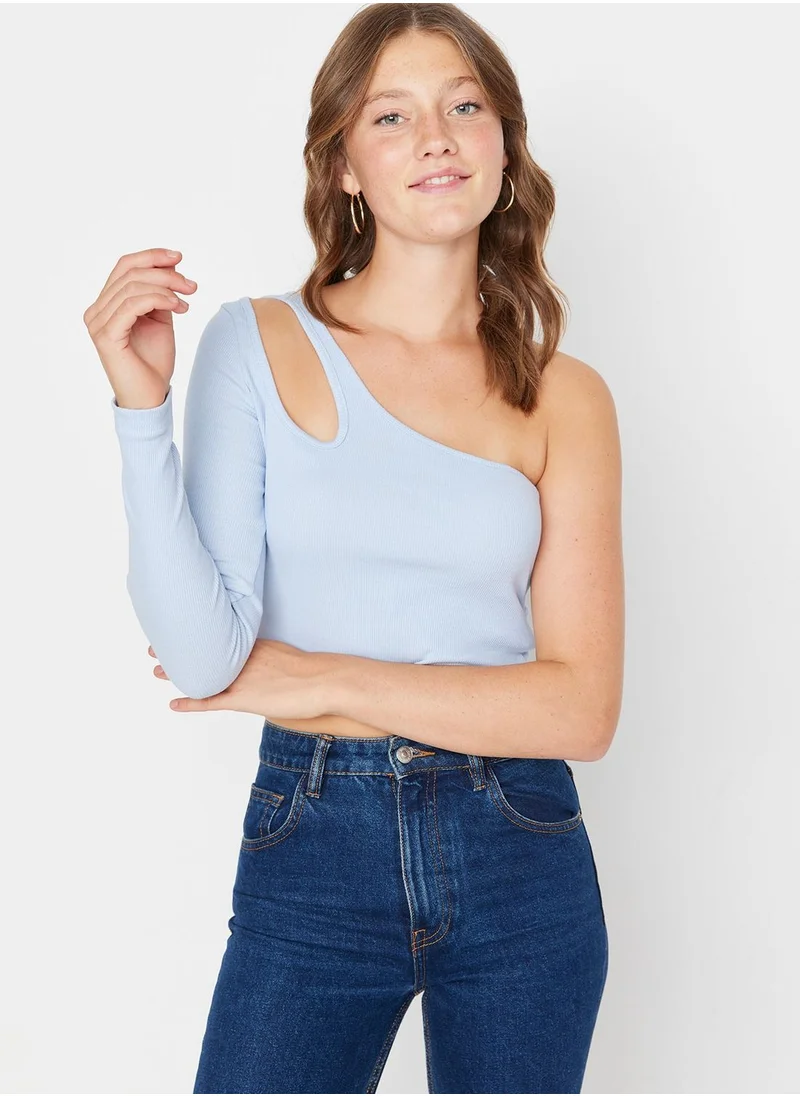 trendyol One Shoulder Detailed Crop Top