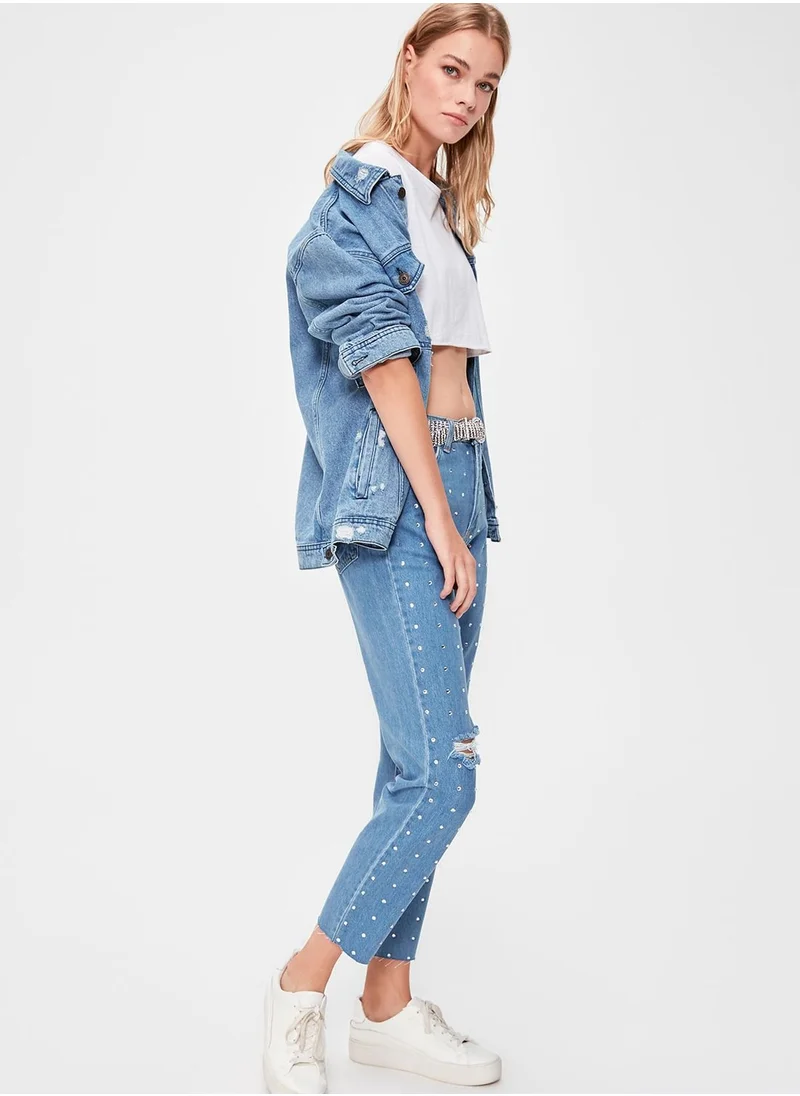 trendyol High Waist Distressed Mom Jeans