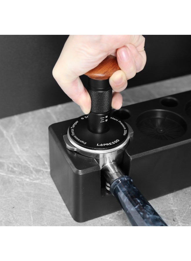 LePRESSO Force Tamper 58.5mm Coffee Tamper / Tamper Technical / Impact Coffee Tamper / Thread Bottom / Material Aluminum + Stainless Steel + Wood - Black - Image 5