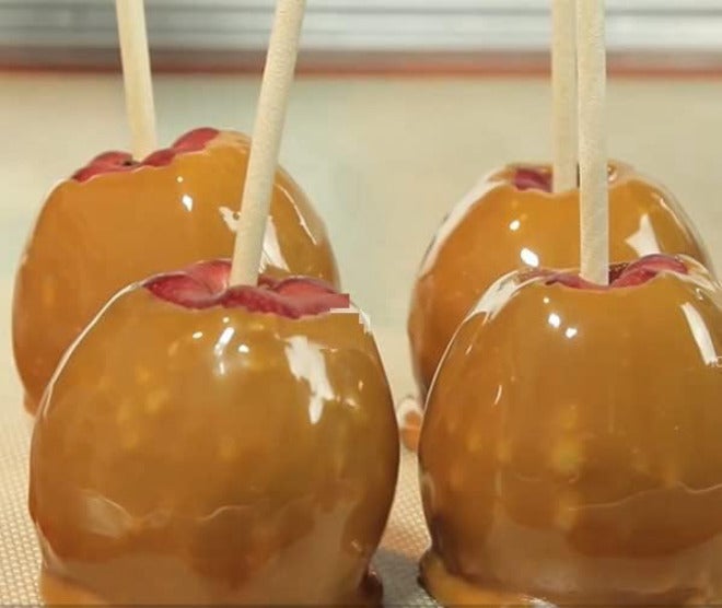 Oasis Supply Apple Candy Containers - 20 Paper Candy Apple Sticks + 20 Candy Apple Bubble Containers – Supplies for Candy Packaging - Image 3