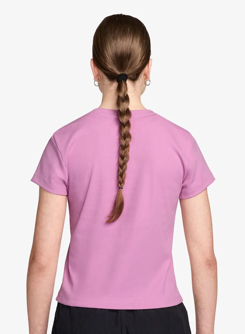 نايكي تيشيرت ضيق مضلع نسائي