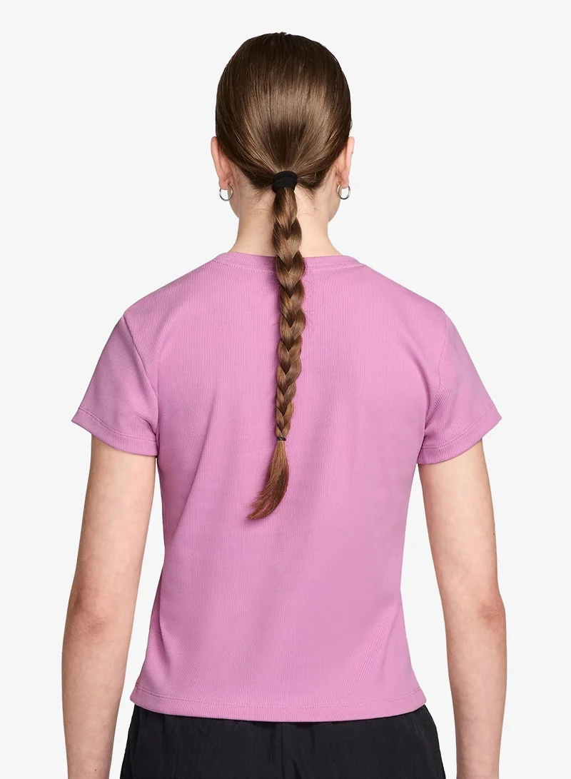 نايكي تيشيرت ضيق مضلع نسائي