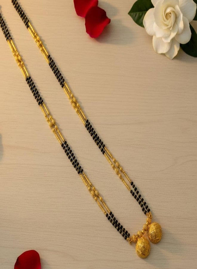 قلادة مانجالسوترا تقليدية مطلية بالذهب من AAIKU مع سلسلة من الخرز الأسود وقلادة بتصميم مميز، مجوهرات زفاف للنساء | مانجالسوترا أنيقة للنساء (30 بوصة) - Image 4