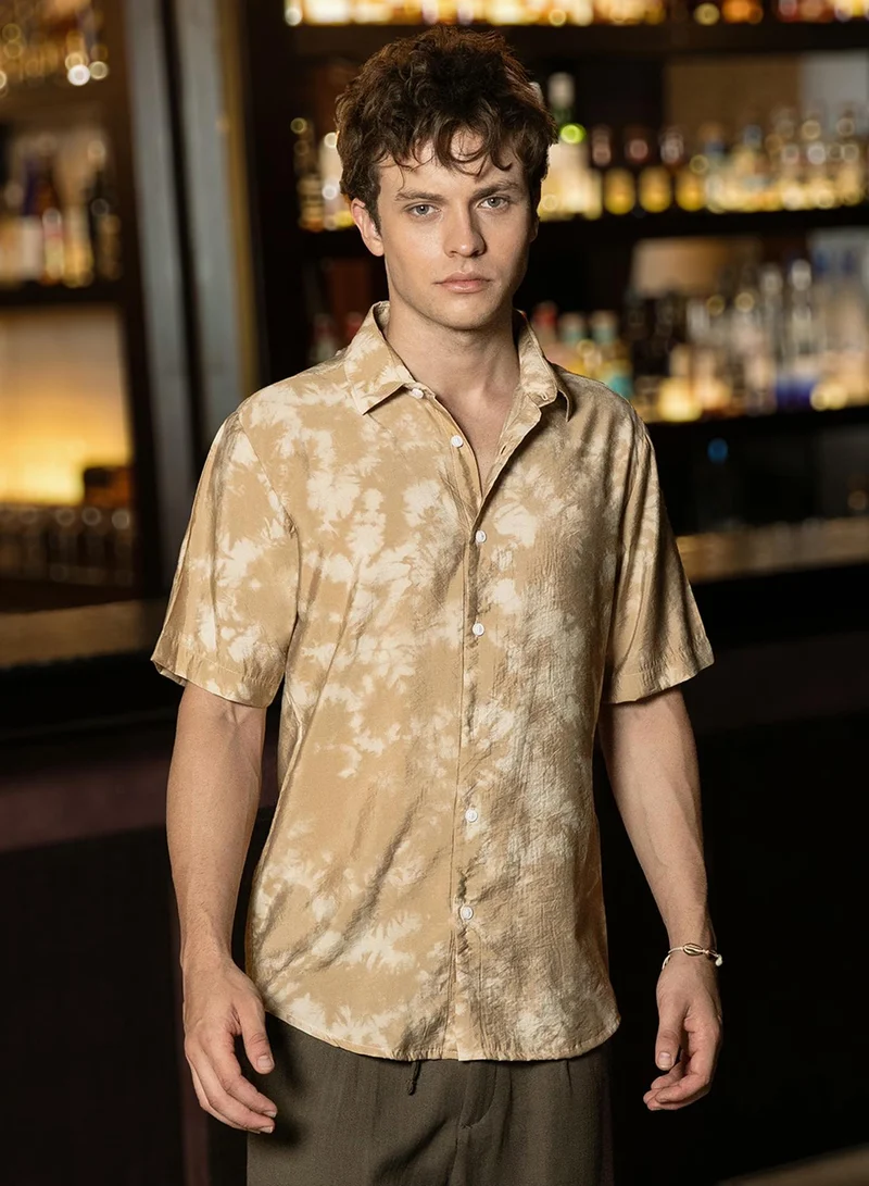 Campus Sutra Men's Sand Beige Tie-Dye Oversized Shirt