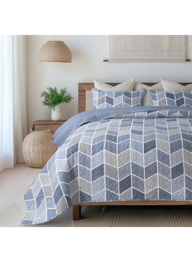 SLPR Heather 3-Piece Lightweight Printed Quilt Set (King) | with 2 Shams Pre-Washed All-Season Machine Washable Bedspread Coverlet - Image 1