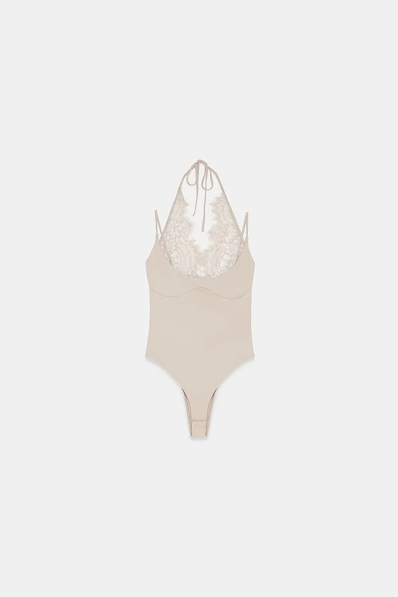 DILVIN Embroidered Cut-out Sleeveless Bodysuit