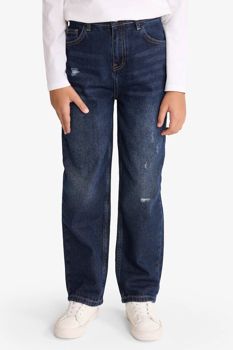DeFacto Boy Loose Fit Ripped Detail Straight Leg Jeans - Image 4