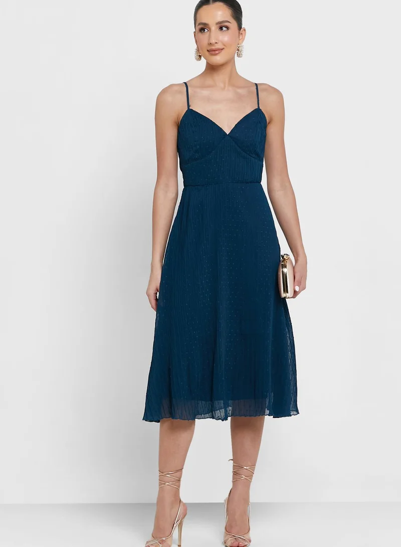 QUIZ Textured Midi Dress
