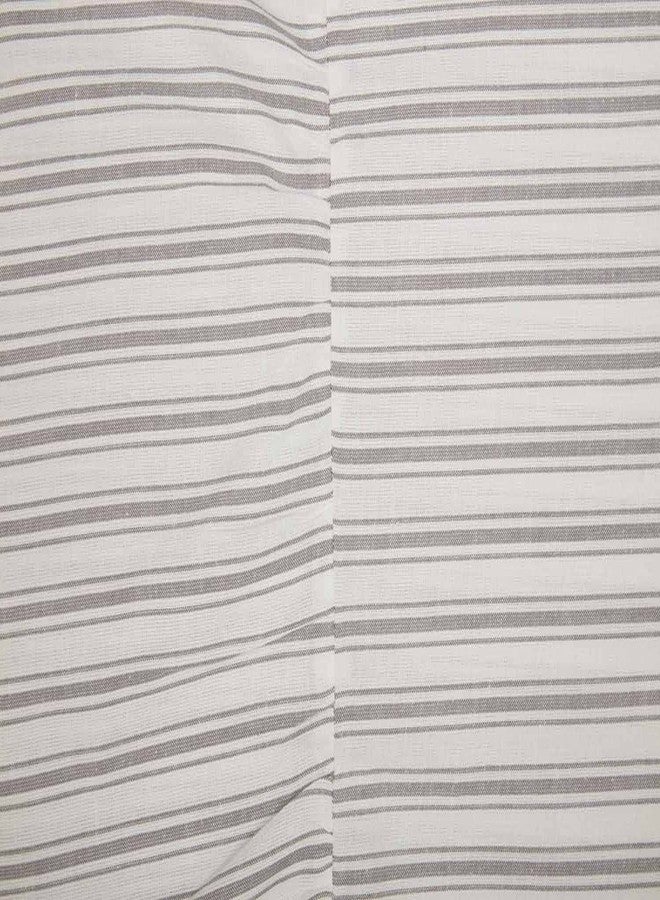 Piper Classics أغطية وسائد بايبر كلاسيكس الكلاسيكية الخالدة بنقشة مربعات مكشكشة، مقاس كينج، طقم من قطعتين، خطوط بيضاء ورمادية ناعمة، غطاء وسادة سرير بنمط ريفي عتيق... - Image 4