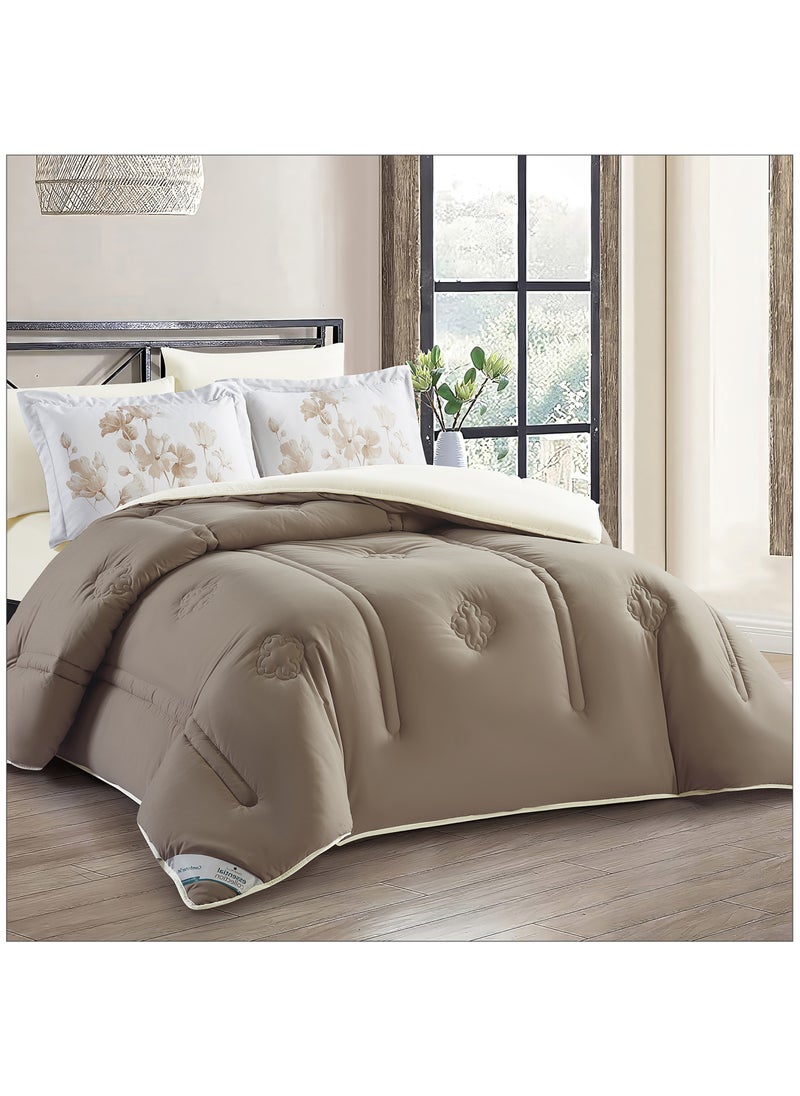 Donetella Bedding Comforter Set, King Size Fits 200x200 cm - 6-Pcs Digital Print Quilted Bed Set, Microfiber Fabric - 1 Comforter, 1 Fitted Sheet, 2 Pillow Shams, 2 Pillowcases  - Image 2