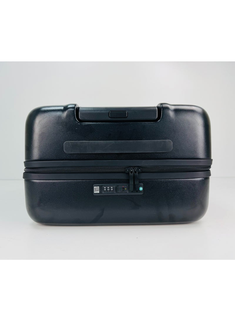 2-Piece PP Luggage Set – Lightweight Polypropylene Fashion Trolley Luggage Unbreakable Hard Shell with TSA Lock, Safe Security Zipper, 2 Protection Cover and 4 Quiet 360° Double Spinner Wheels – Cabin And Medium Checked Suitcases - 22" / 26" - Black