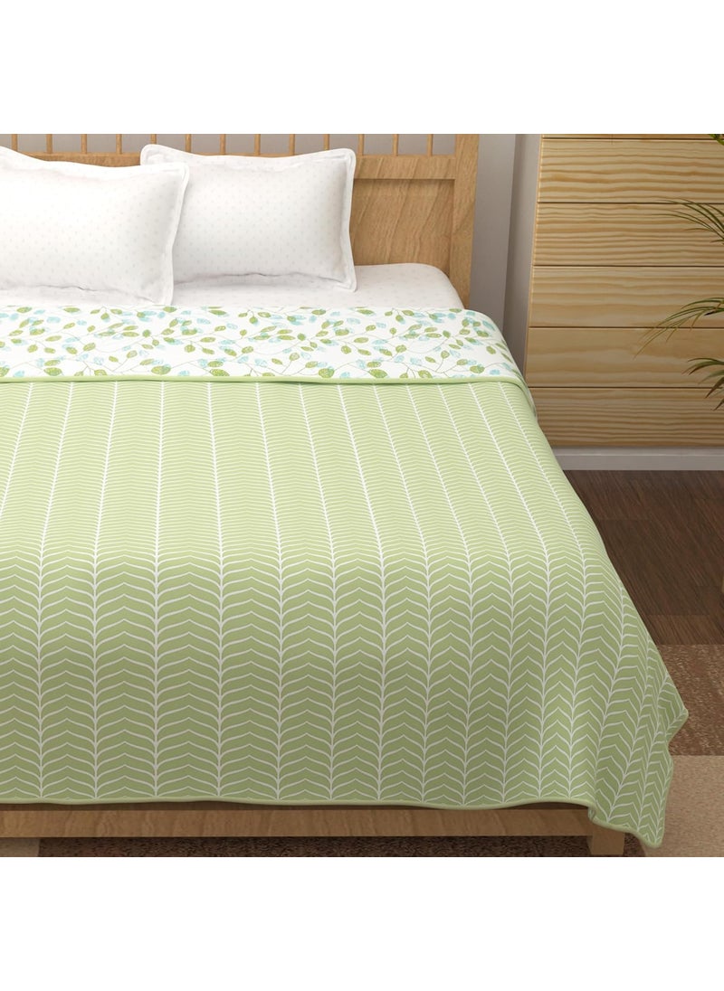 Story@Home Story@Home Dohar Double Bed | 100% Cotton Blanket | 150GSM Quilt | 225 x240 cm Reversible Dohar | Soft AC Dohar Double Bed | Olive Green & White Blanket | Abstract Design Duvet | Ideal for Gifting  - Image 3