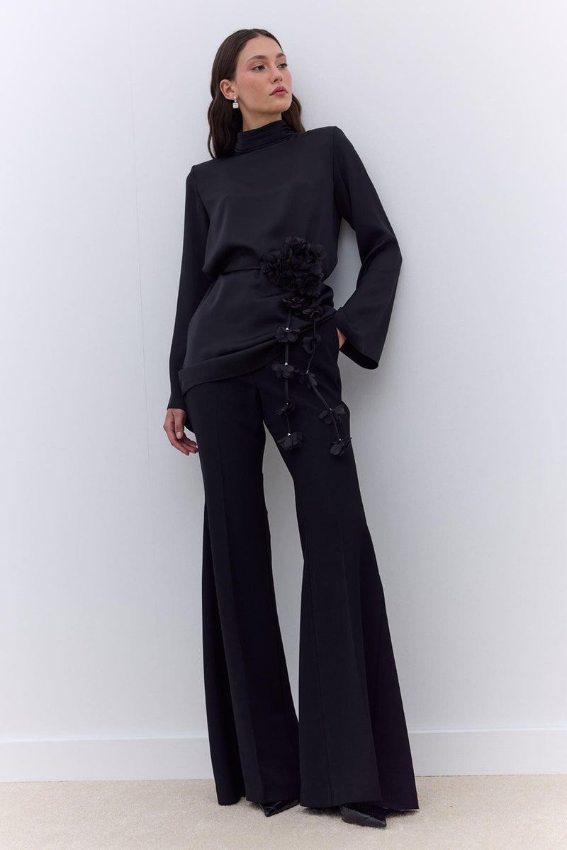 Manuka Satin Wide Sleeve Tunic Black  - Image 4
