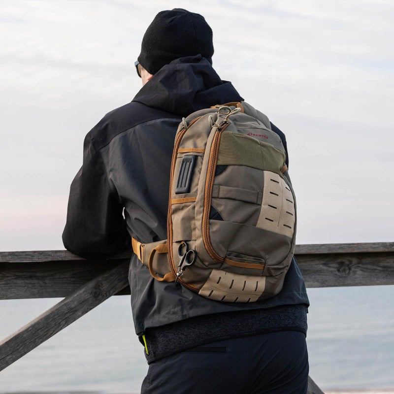Ussuris Fly Fishing Sling Pack, Lightweight Fishing Tackle Storage Bag, Large Capacity - Image 3
