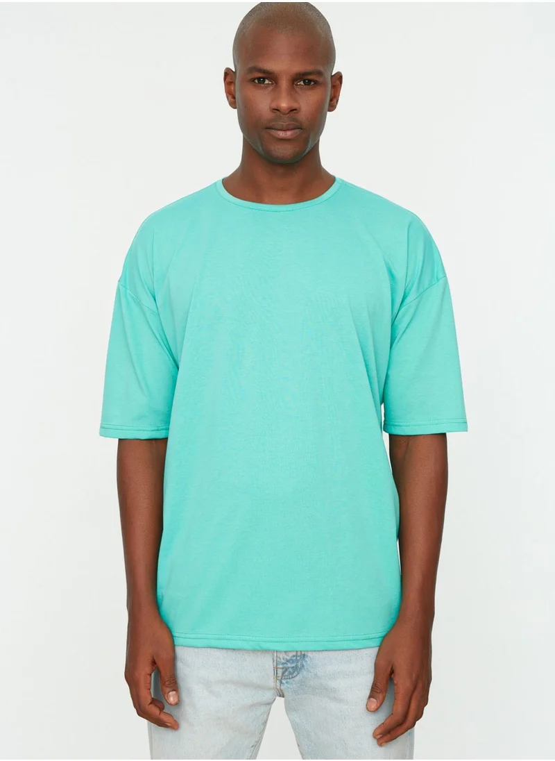 trendyol Essential Crew Neck T-Shirt