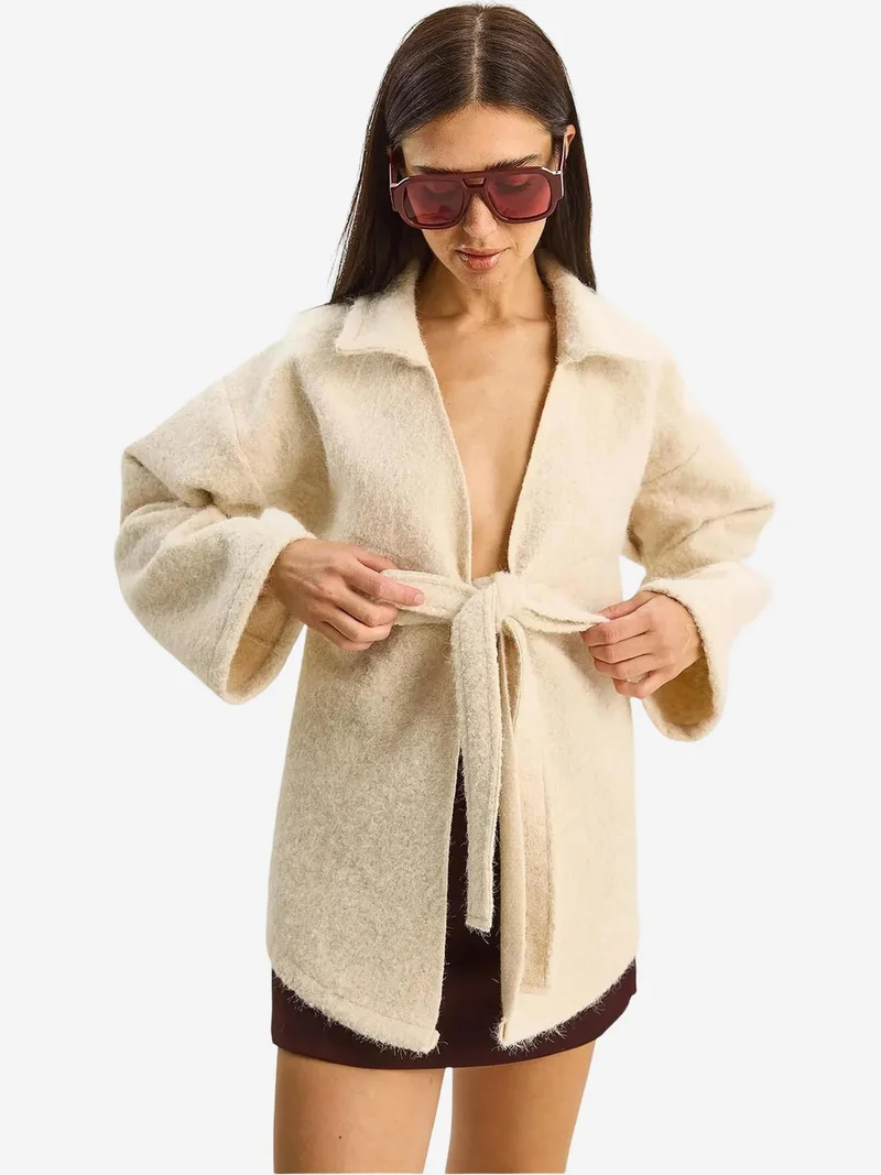 Bianco Lucci LUCCI Textured Oversized V-Neck Tie Closure Cardigan