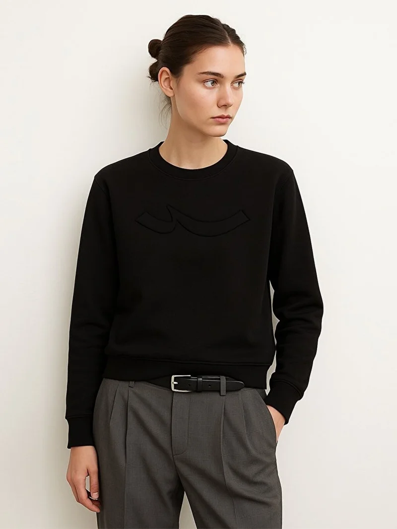 Long Sleeve Sign Printed Crew Neck Black Sweatshirt