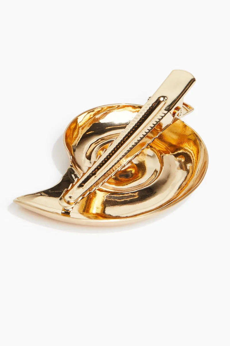 H&M Seashell-shaped hair clip