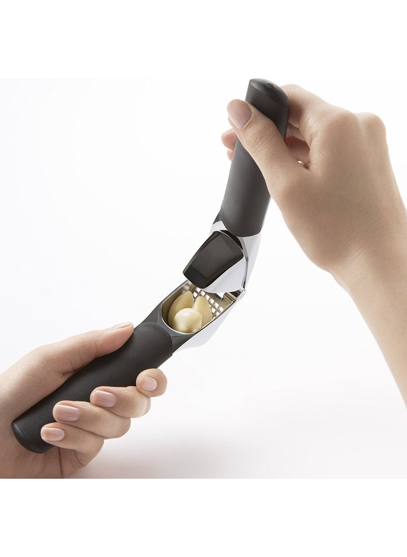 OXO - 11107400 Garlic Crusher - Image 1