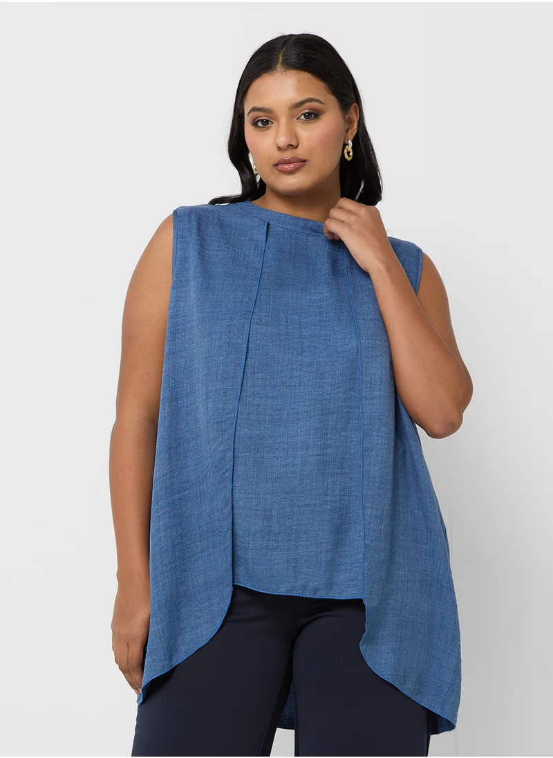 Ella Plus Sleevess Top With Longline Cape