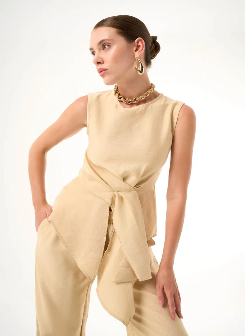 MIZALLE Tie Sleeveless Blouse