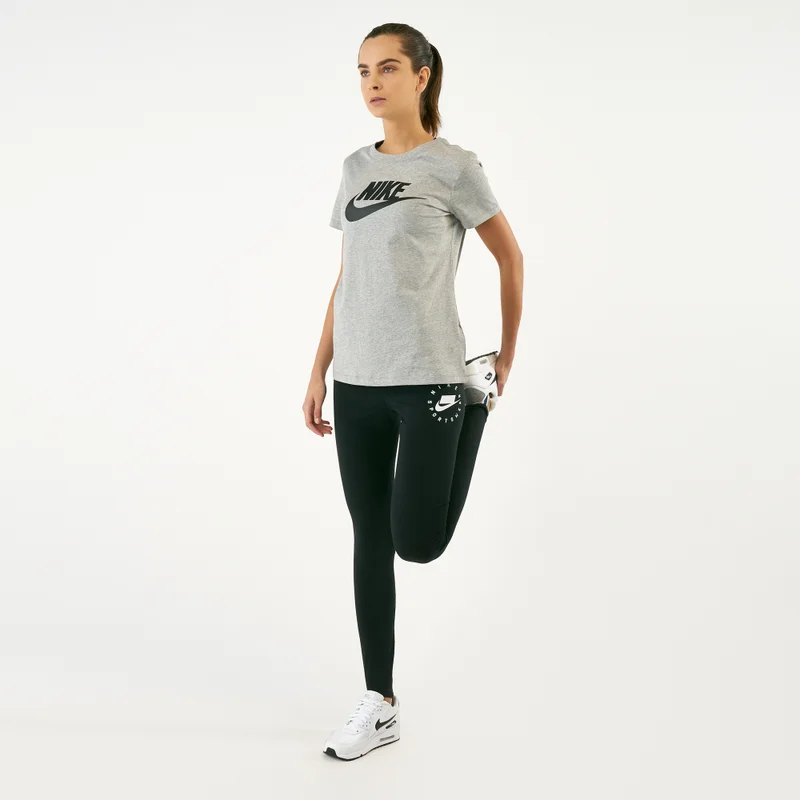 Nike Women's Sportswear Essential T-Shirt