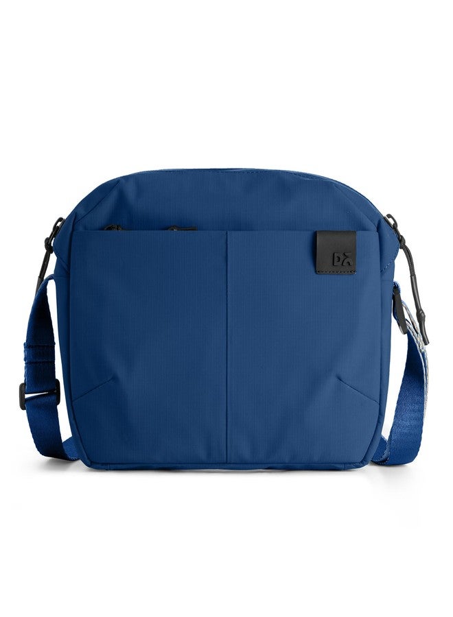 دايلي أوبجيكتز حقيبة كتف DailyObjects Pivot Sling Crossbody - لون لاجون - Image 1