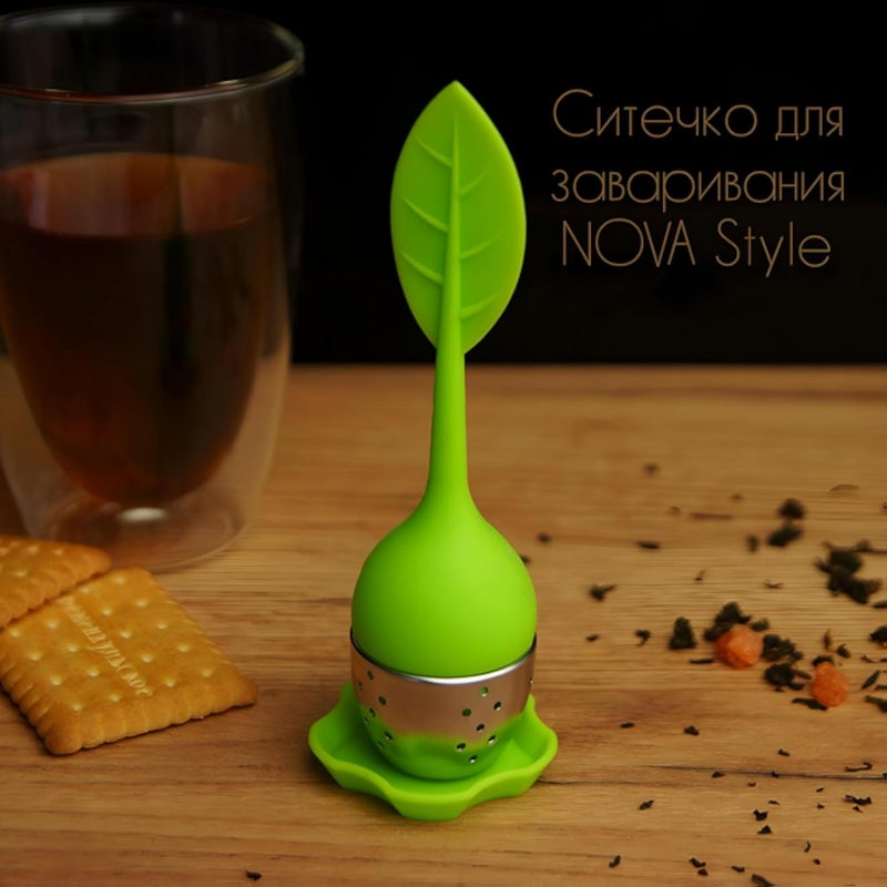 مصفاة شاي ملونة لتحضير الأعشاب والشاي السائب