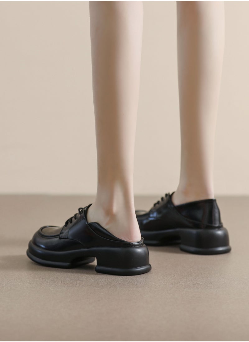 Loquat Round Toed English Style Leather Shoes Black  - Image 2