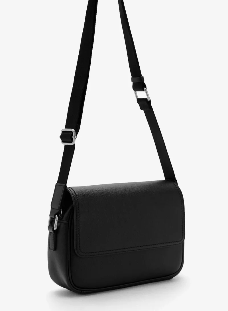 مانجو مان Leather Strap Bag