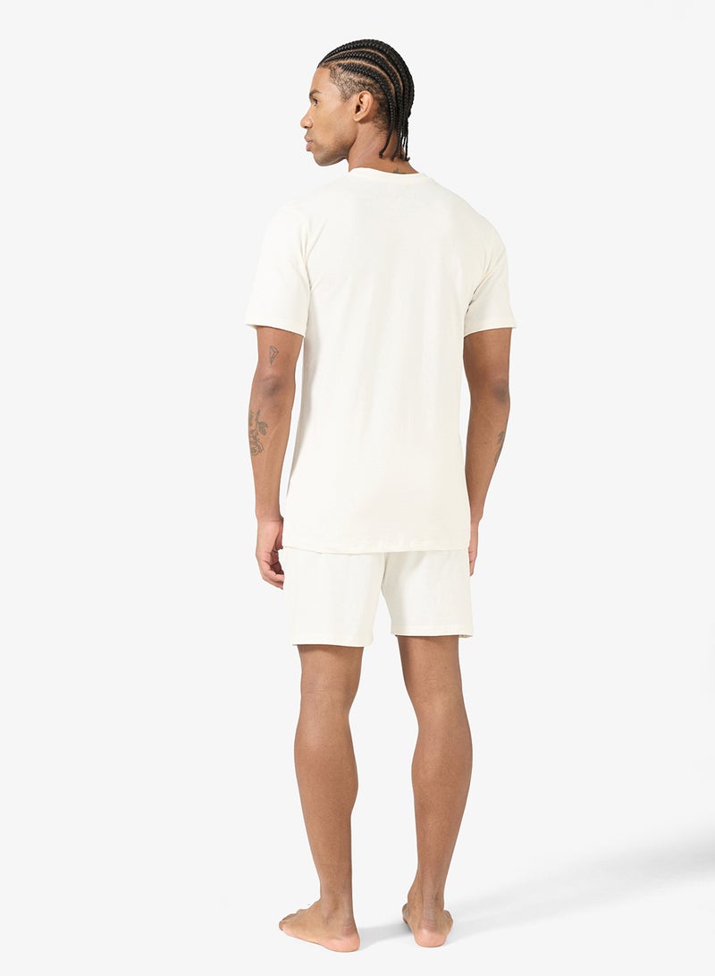 سفنتي فايف طقم بيجامة تي شيرت وشورت - Image 2