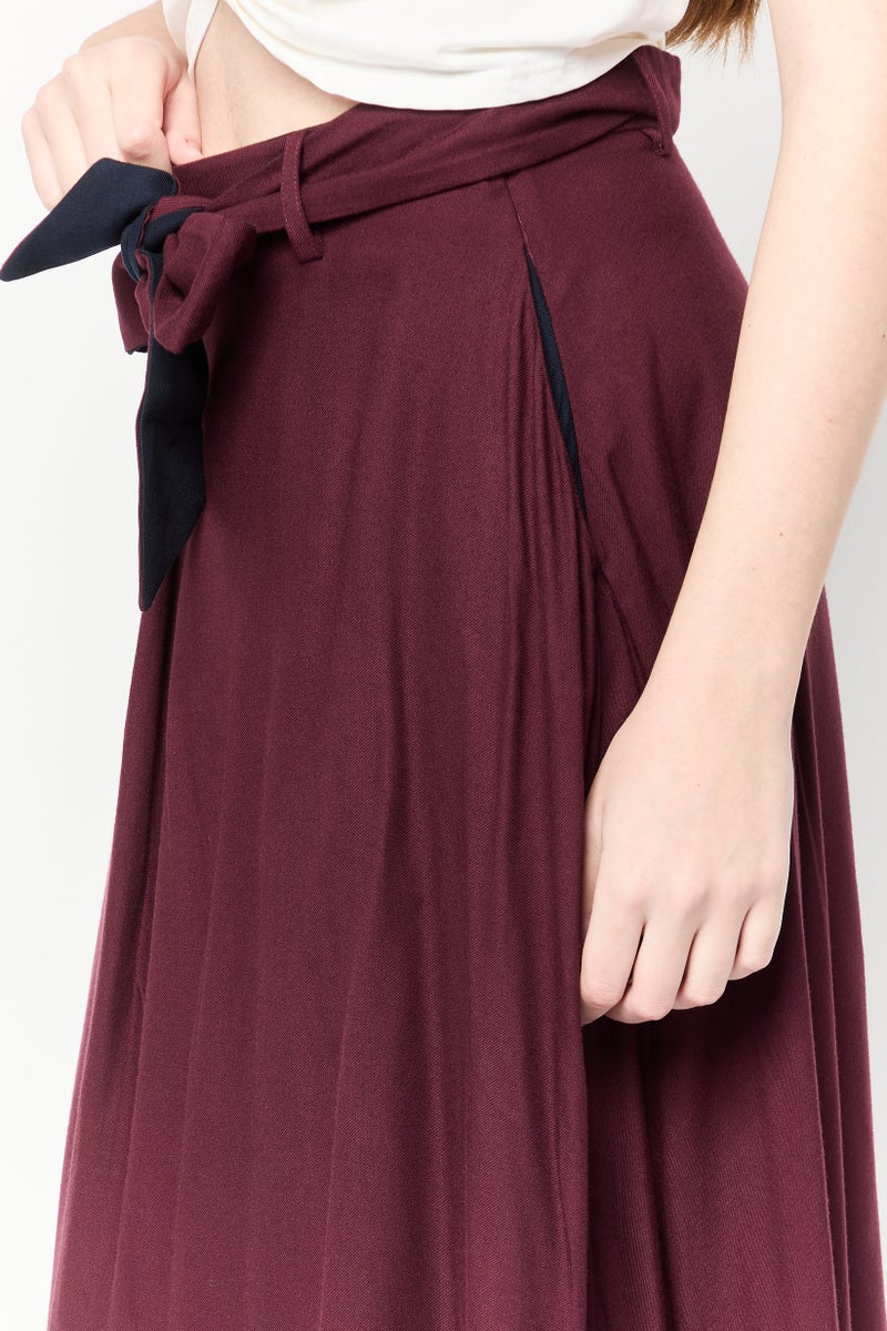 Harmont & Blaine Women Pleated Skirt, Maroon  - Image 3