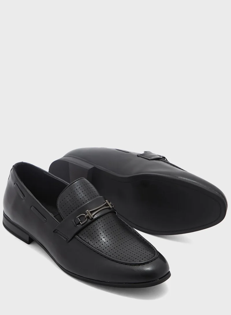 Robert Wood Metal Trim Saddle Formal Slip Ons