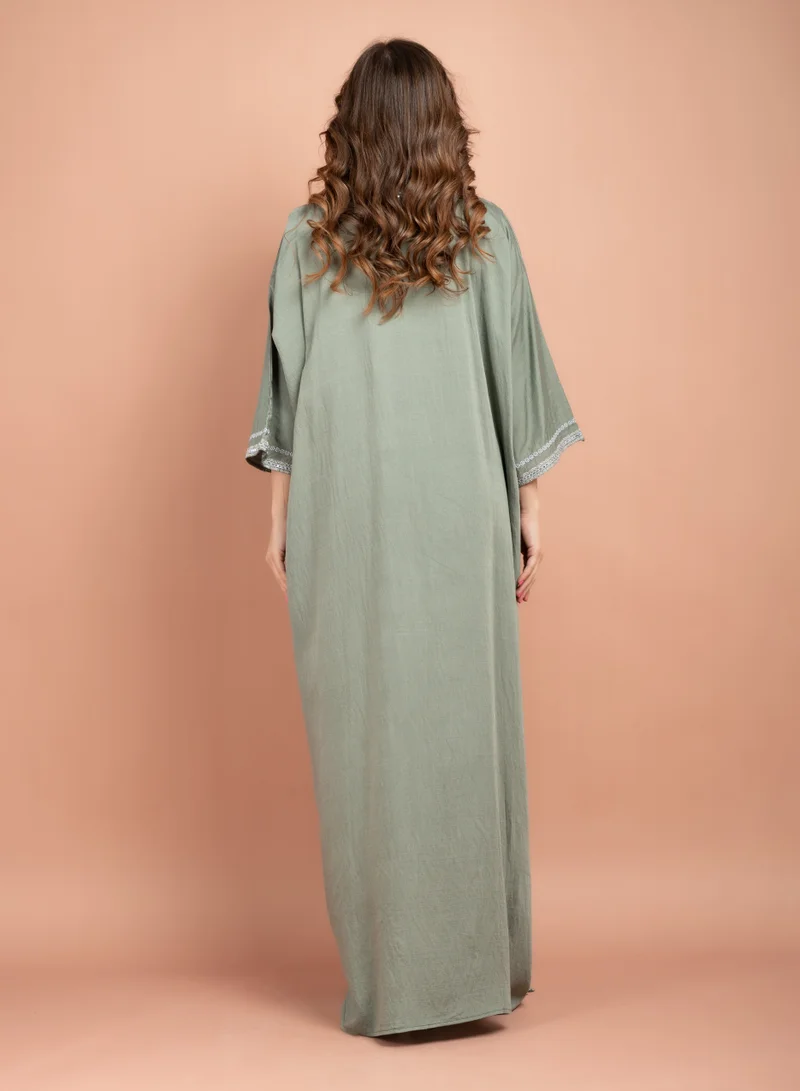 IKKXA Solid Embroidered Plus Size Jalabiya CJ1022 Green