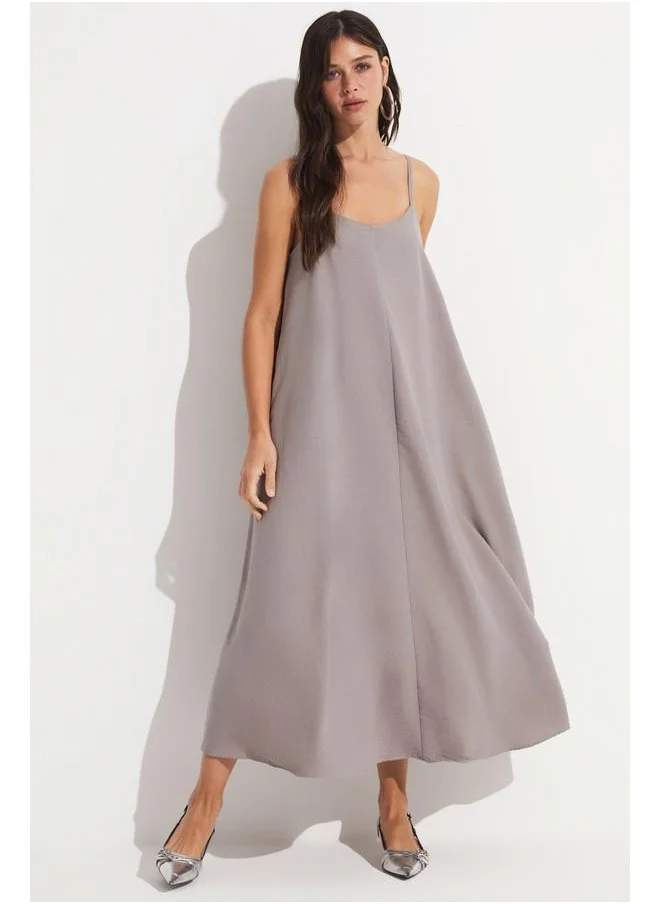 جون June Strap Maxi Dress Grey