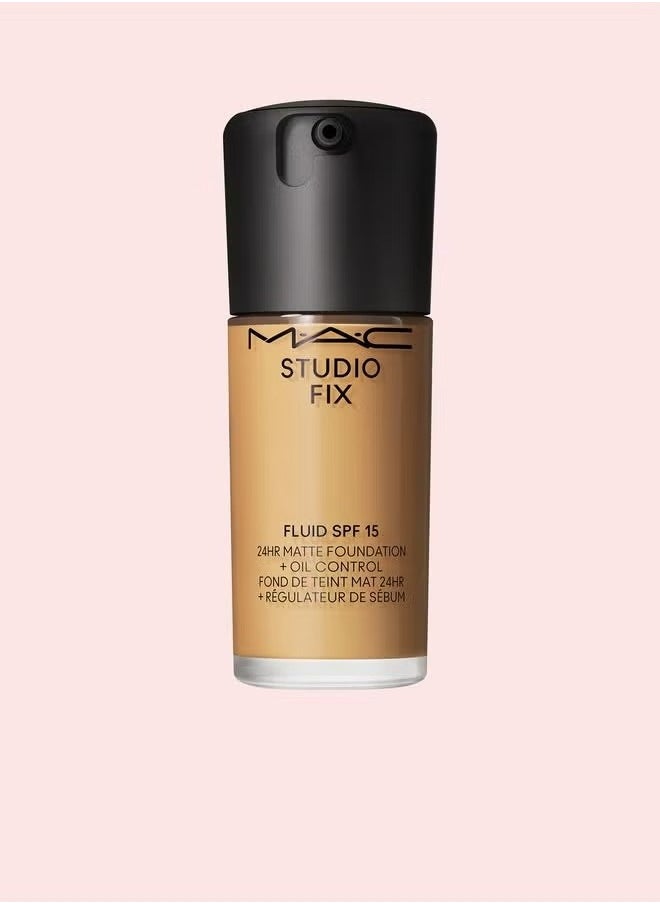 MAC Cosmetics - Studio Fix Fluid Foundation Spf 15 - C45 - Image 1