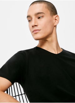 Springfield Essential V-Neck T-Shirt  - Image 3