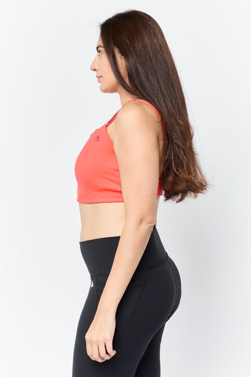 Adidas سوتيان رياضي للنساء مع شعار العلامة التجارية، مبطن قليلاً، أحمر ساطع - Image 4