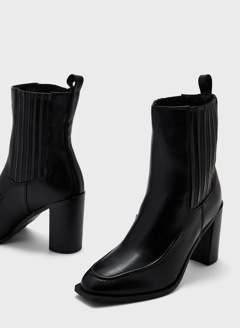 ELLA Block-Heel Ankle Boots