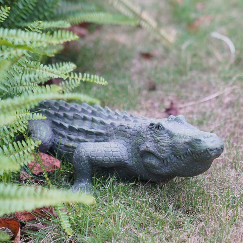 DiliComing Swamp Alligator Garden Statue - 28 Inch Realistic Crocodile Sculpture for Lawn Ornament Stalking Alligator Decor for Yard Gifts for Father 28 x 12 x 6 Inch - Image 2