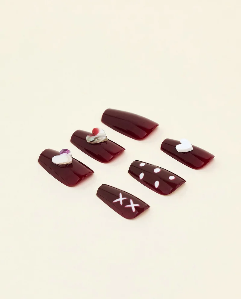أر أند بي Wearable Nails