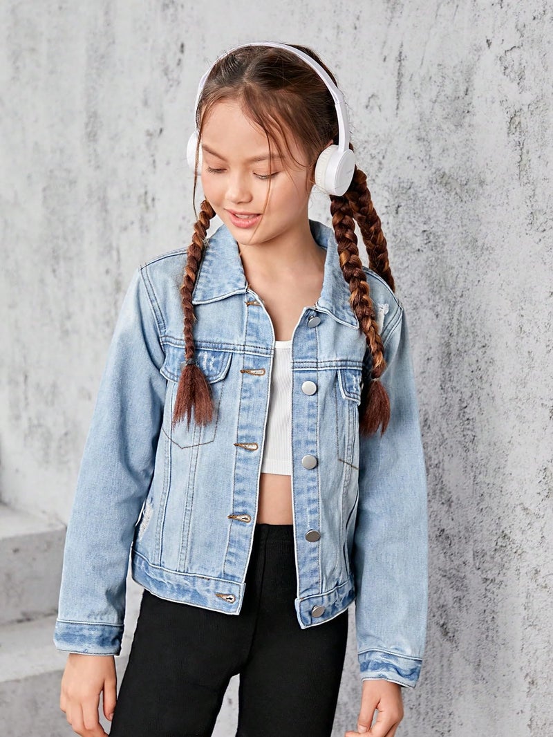 WDIRARA Girl's Ripped Flap Pocket Button Front Long Sleeve Collared Denim Jacket Light Wash 9Y - Image 4