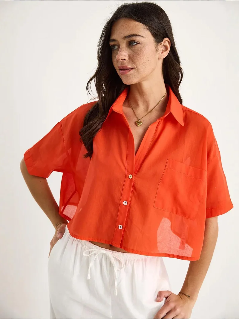 Bianco Lucci LUCCI Buttoned Pocket Crop Shirt with Shirt Collar