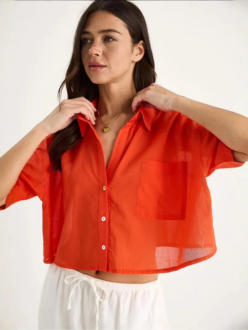 Bianco Lucci LUCCI Buttoned Pocket Crop Shirt with Shirt Collar