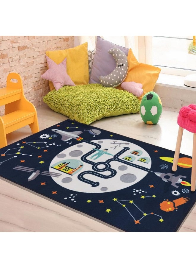 Urban Space سجادة مطبوعة رقمياً ثلاثية الأبعاد لمساحة حضرية لغرفة المعيشة، سجادة لغرفة النوم، سجادة بظهر مضاد للانزلاق (4 قدم × 6 قدم، DR1025) - Image 1