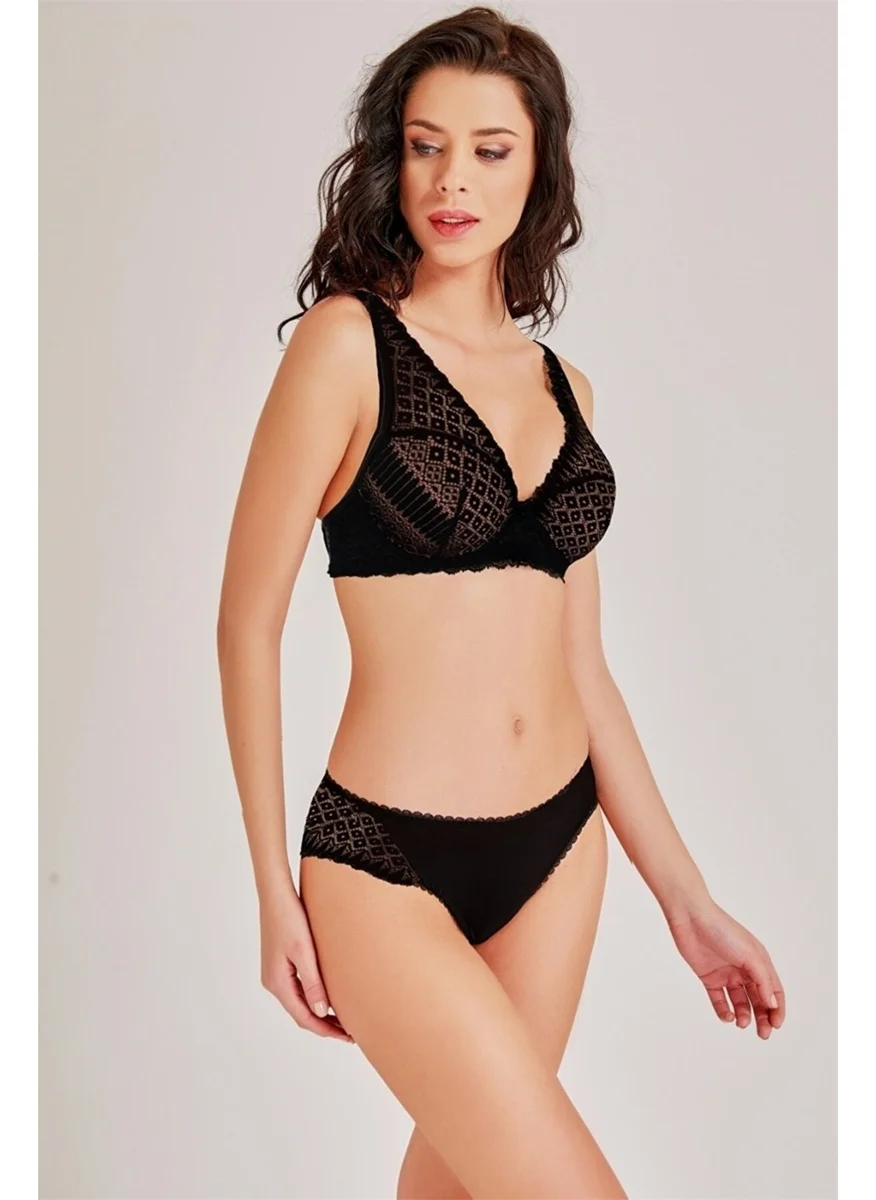 Magic Form 3473 Removable Padded Lace Bra-Black