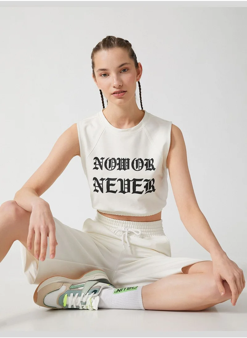 KOTON Printed Sleeveless Crop Sweatshirt